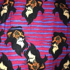 Lularoe one size scar leggings
